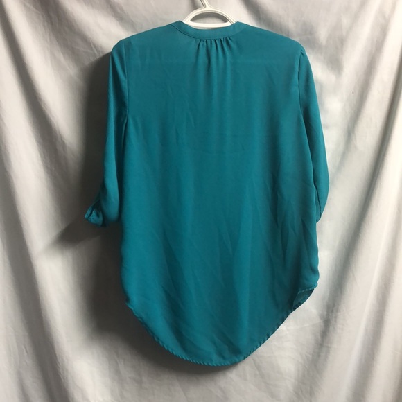 Gorgeous blue v neck blouse with button sleeves small - Picture 7 of 12